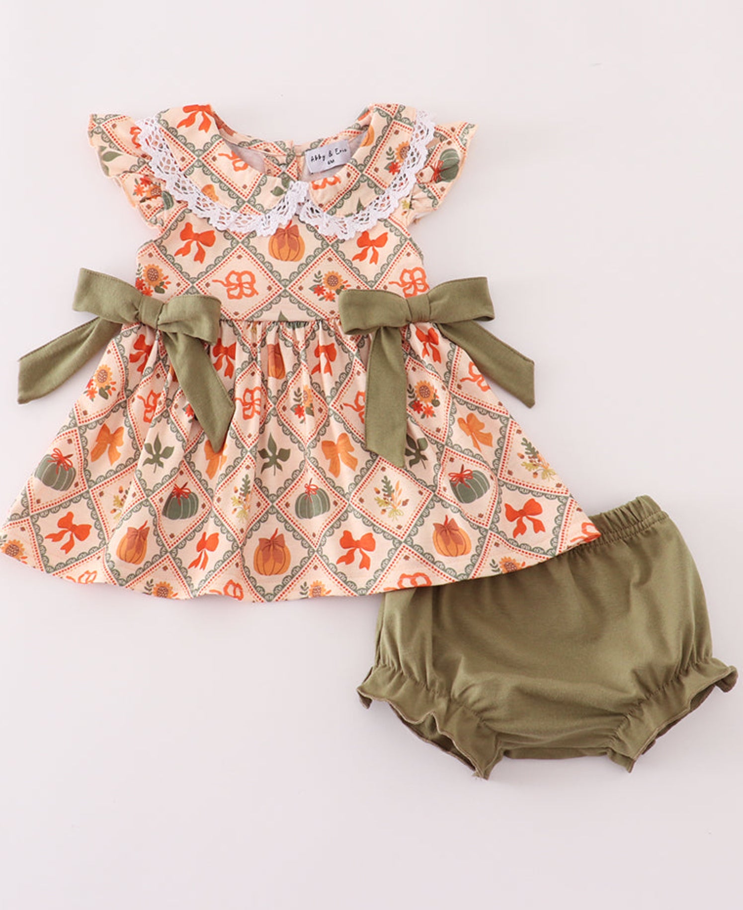 Green pumpkin bow print bloomers
